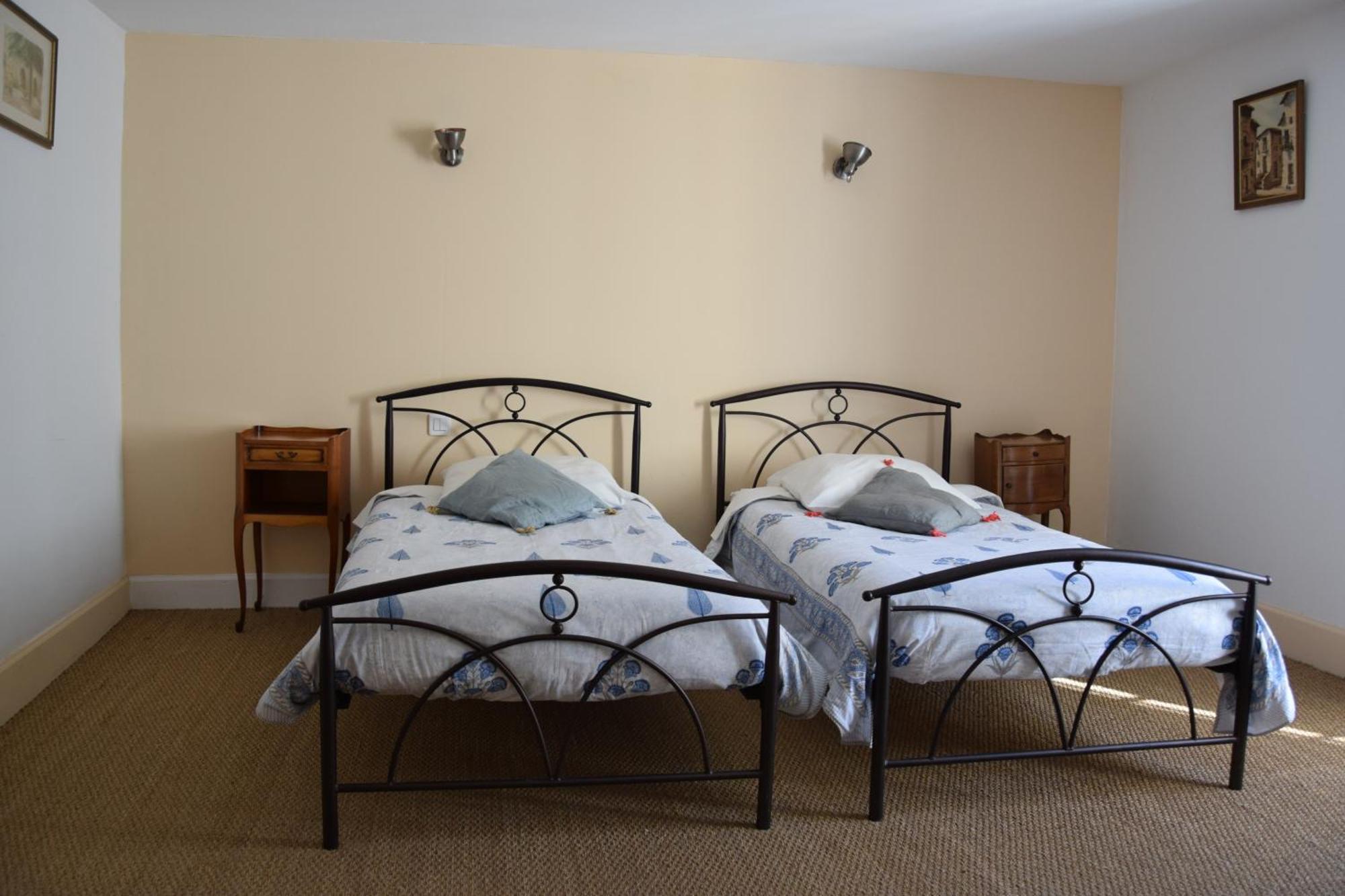 Bed and Breakfast Le Jardin Secret Сент-Антонен Экстерьер фото